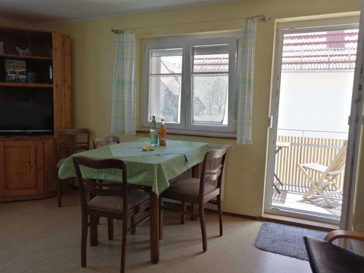 Apartment & Zimmer Familie Trescher Тюбинген Экстерьер фото